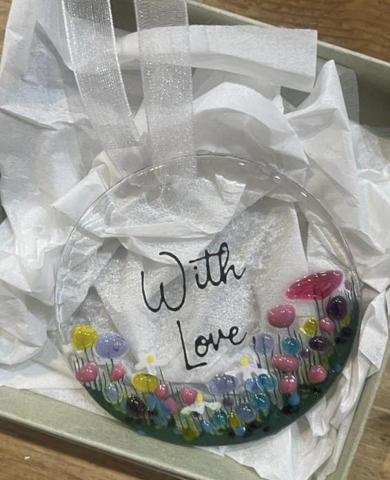 Hand Made Fused Glass Hanger - With Love - Image 4