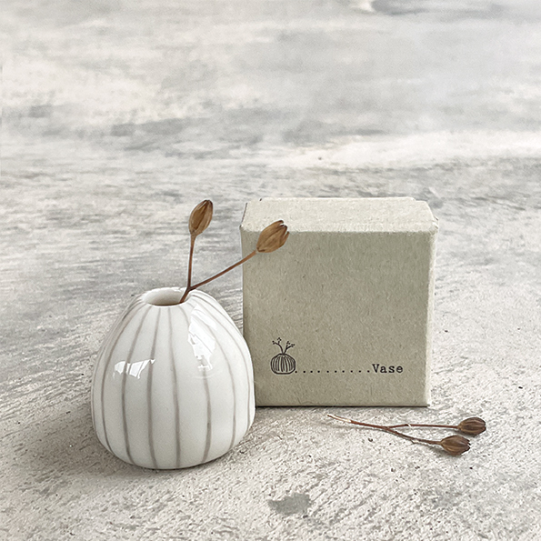 Tiny Vase Collection - Round M - Image 3